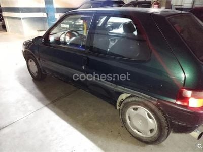 Usado Citroën Saxo 75 CV (55 kW) 1997 Verde Utilitario