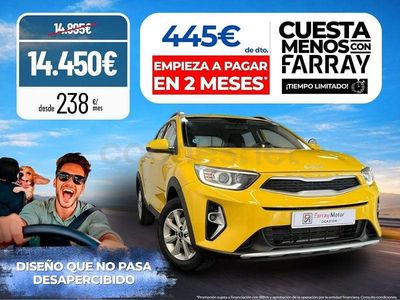 Usado Kia Stonic 84 HP (61 kW) 2022 Amarelo SUV