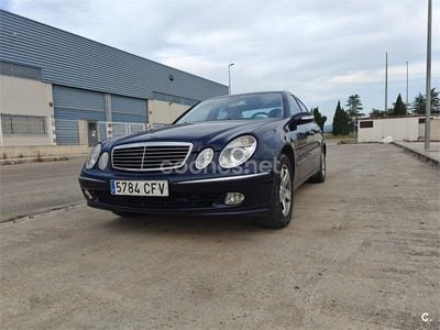 Mercedes E320