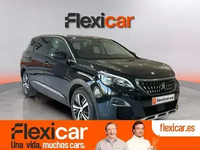 Usado Peugeot 5008 Allure 130 CV (95 kW) 2021 Negro SUV