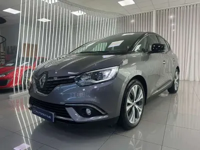 Usado Renault Scénic IV Zen 129 CV (94 kW) 2018 Gris Monovolumen