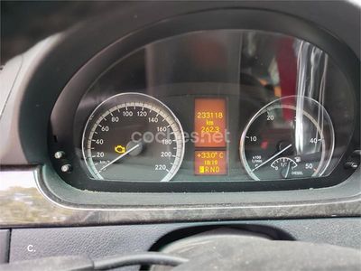 Verde Usado 2014 Mercedes Viano Edition Monovolumen | 19.999 €