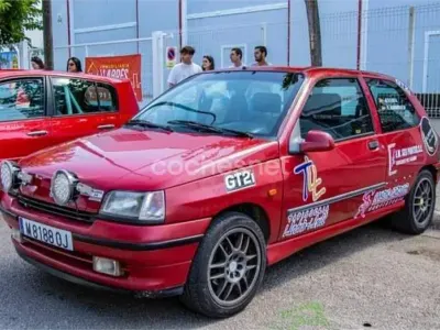 Usado Renault Clio R.S. 95 CV (69 kW) 1993 Rojo Utilitario