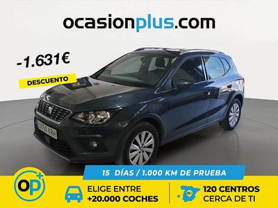Usado Seat Arona Ecomotive 115 CV (84 kW) 2018 Gris SUV