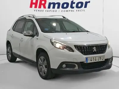 Usado Peugeot 2008 Style 110 CV (80 kW) 2017 SUV