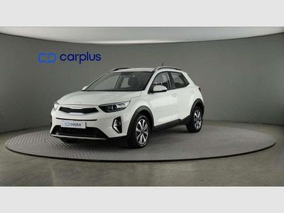 Blanco Usado 2023 Kia Stonic SUV | 13.990 € (Precio justo)