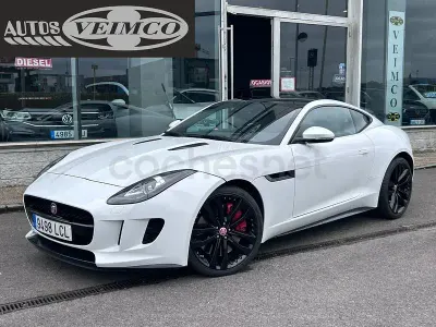 Usado Jaguar F-Type 340 CV (250 kW) 2015 Blanco Coupe