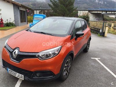 Naranja Usado 2015 Renault Captur Zen SUV | 7990 € (Precio justo)
