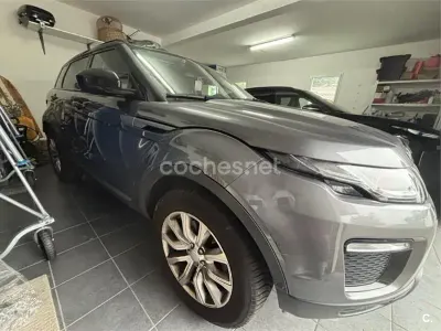 Usado Land Rover Range Rover evoque SE Dynamic 150 CV (110 kW) 2018 Gris / plata SUV