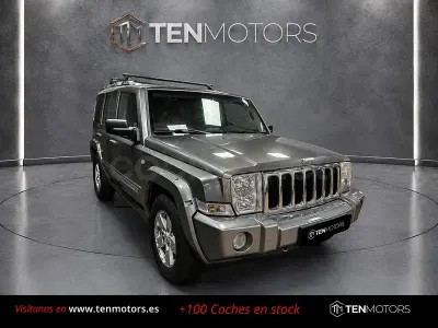 Usado Jeep Commander Sport 218 CV (160 kW) 2009 Gris / plata SUV