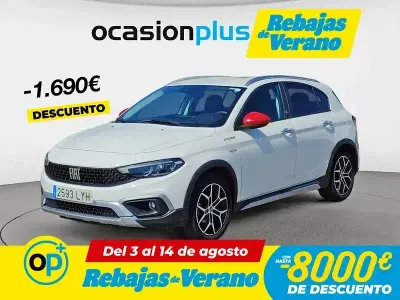 Usado Fiat Tipo Cross 130 CV (95 kW) 2022 Blanco Berlina