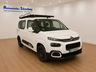 Usado Citroën Berlingo 102 CV (75 kW) 2019 Blanco Monovolumen