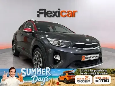 Usado Kia Stonic 100 CV (73 kW) 2019 Gris SUV