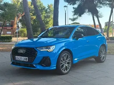 Usado Audi Q3 150 CV (110 kW) 2021 Azul SUV