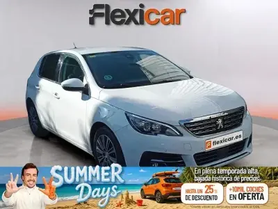 Usado Peugeot 308 Allure 110 CV (80 kW) 2020 Blanco Berlina
