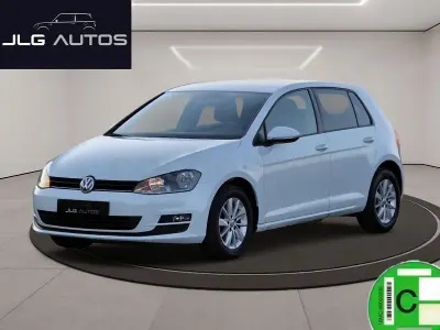 Usado VW Golf VII Edition 105 CV (77 kW) 2014 Blanco Berlina