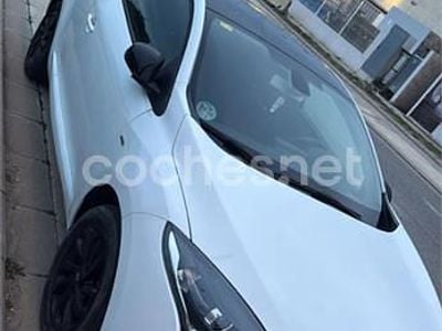 Usado Renault Mégane LIMITED 95 CV (69 kW) 2015 Blanco Coupe