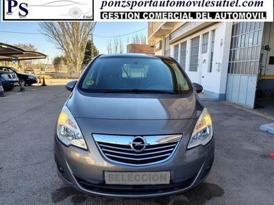 Usado Opel Meriva Cosmo 110 CV (80 kW) 2010 Beige Monovolumen