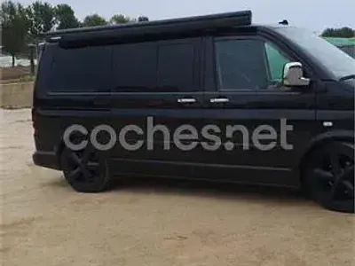 Usado VW Multivan Highline 174 CV (127 kW) 2004 Negro Monovolumen