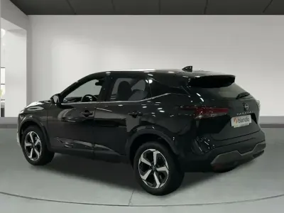 Usado Nissan Qashqai N-Connecta 140 HP (102 kW) 2024 Preto SUV