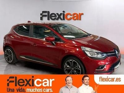 Begagnad Renault Clio IV Zen 90 HK (66 kW) 2019 Röd