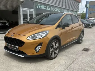Usado Ford Fiesta Active 125 CV (91 kW) 2018 Naranja Utilitario