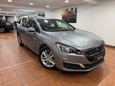 Usado Peugeot 508 Active 165 CV (121 kW) 2016 Gris / plata Berlina