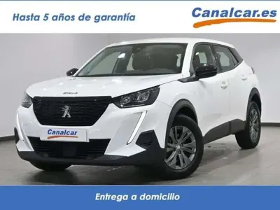 Usado Peugeot 2008 Active 110 CV (80 kW) 2022 Blanco SUV