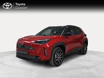 Rojo Nuevo 2025 Toyota Yaris Hybrid Sport | 28.900 € (Caro)