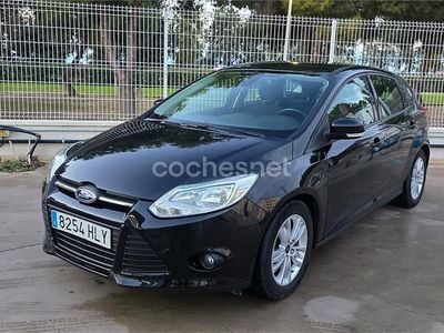 Usado Ford Focus Trend 125 CV (91 kW) 2012 Negro Berlina