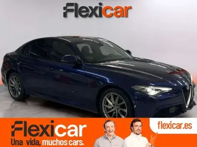 Usado Alfa Romeo Giulia Veloce 211 CV (155 kW) 2017 Azul Berlina