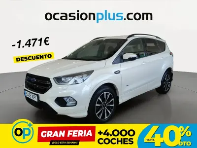 Usado Ford Kuga ST-Line 180 CV (132 kW) 2018 Blanco SUV