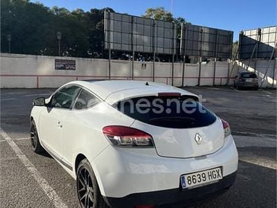 Blanco Usado 2011 Renault Mégane Dynamique Berlina | 6400 € (Precio justo)