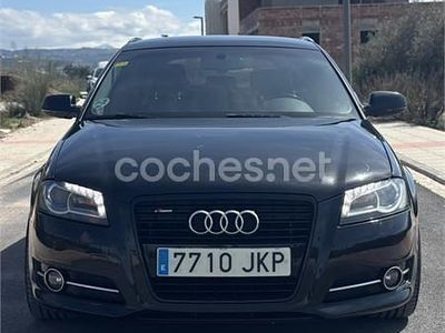 Käytetty Audi A3 Attraction 140 HP (102 kW) 2012 Musta Viistoperä