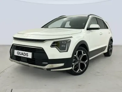 Usado Kia Niro 141 CV (103 kW) 2023 Blanco SUV