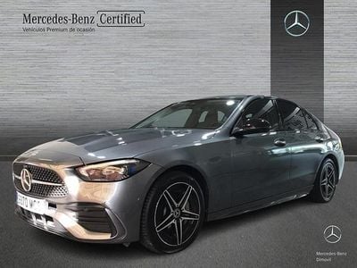 Gris selenita Usado 2022 Mercedes C220 AMG line Berlina | 38.900 € (Precio justo)