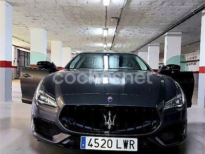 Usado Maserati Quattroporte 275 CV (202 kW) 2018 Gris / plata Berlina