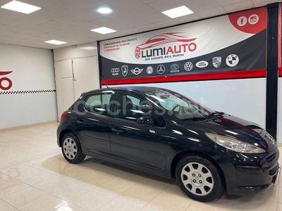 Negro Usado 2007 Peugeot 207 Berlina | 4000 € (Precio justo)