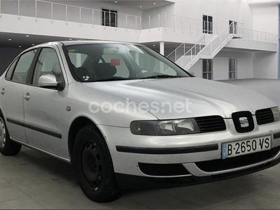 Gris / plata Usado 1999 Seat Toledo Stella Berlina | 2800 € (Un poco caro)