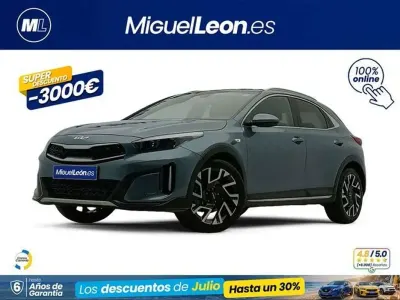 Usado Kia XCeed 101 CV (74 kW) 2025 Azul SUV