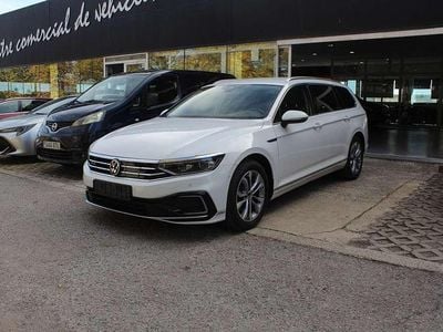 Blanco Usado 2021 VW Passat GTE Familiar | 23.850 € (Un poco caro)