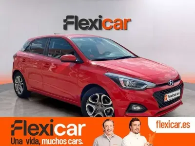 Usado Hyundai i20 99 CV (72 kW) 2018 Rojo Utilitario