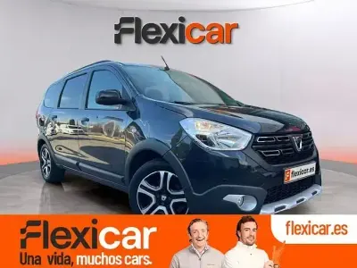 Usado Dacia Lodgy Comfort 115 CV (84 kW) 2022 Gris Monovolumen