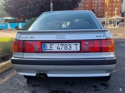 Gris / plata Usado 1990 Audi 90 Berlina | 3200 €
