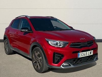 Usado Kia Stonic GT-Line 120 HP (88 kW) 2022 Vermelho SUV