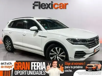 Käytetty VW Touareg 286 HP (210 kW) 2019 Valkoinen Katumaasturi