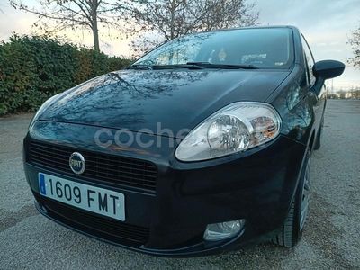 Azul Usado 2007 Fiat Grande Punto Active Utilitario | 3300 € (Precio justo)
