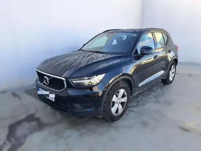 Usado Volvo XC40 Momentum 129 CV (94 kW) 2021 Negro SUV