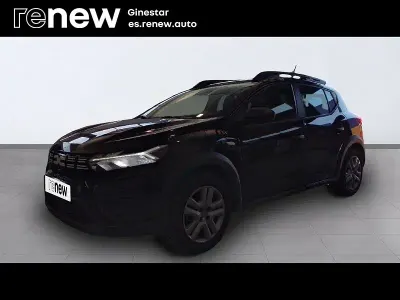 Usado Dacia Sandero Essentiel 91 CV (66 kW) 2023 Negro Berlina
