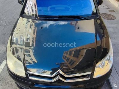 Begagnad Citroën C4 VTR Sport 110 HK (80 kW) 2005 Svart Sedan